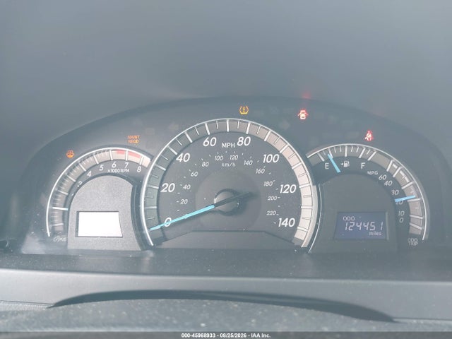 45968933 :رقم المزاد ، 4T1BF1FK8CU199927 vin ، 2012 Toyota Camry Se Limited Edition مزاد بيع