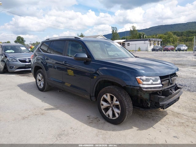 2018 Volkswagen Atlas 3.6l V6 Se მანქანა იყიდება აუქციონზე, vin: 1V2KR2CA7JC576441, აუქციონის ნომერი: 45968955