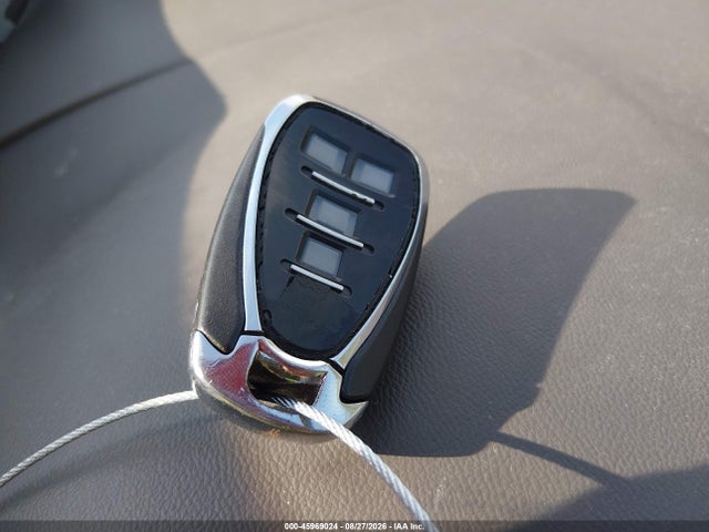 2018 Chevrolet Malibu Lt მანქანა იყიდება აუქციონზე, vin: 1G1ZD5ST9JF273171, აუქციონის ნომერი: 45969024