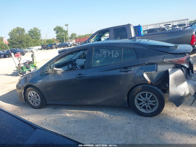 2016 Toyota Prius Two მანქანა იყიდება აუქციონზე, vin: JTDKBRFU5G3507390, აუქციონის ნომერი: 45969039