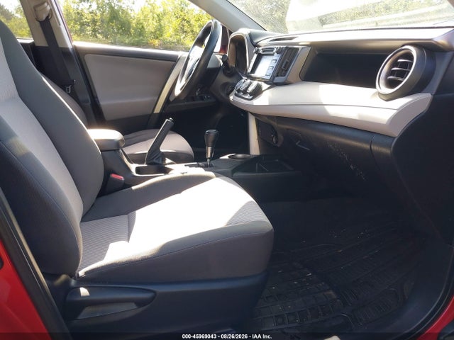 45969043 :رقم المزاد ، JTMBFREV1FJ048786 vin ، 2015 Toyota Rav4 Le مزاد بيع