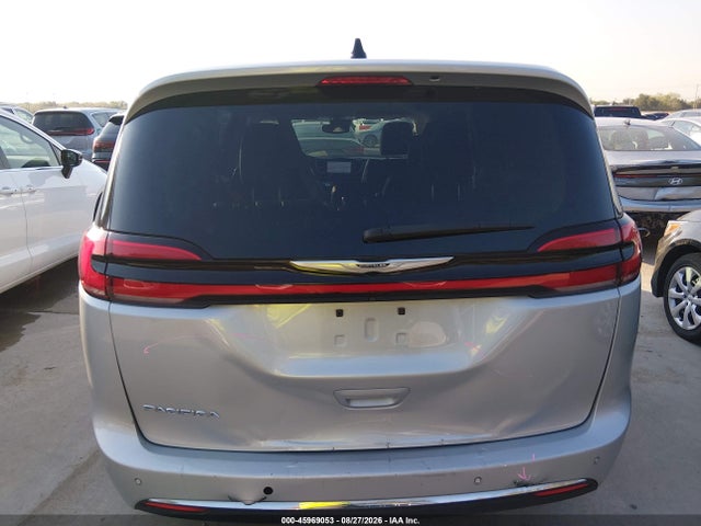 Chrysler Pacifica Touring L 2024 2C4RC1BG6RR129555 Image 16
