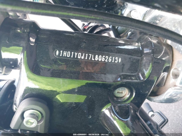 Harley-Davidson FLSL 2020 1HD1YDJ17LB062613 Image 10