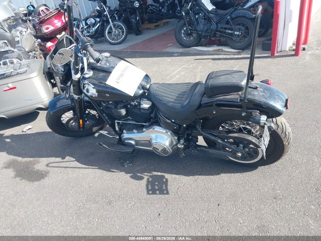 Harley-Davidson FLSL 2020 1HD1YDJ17LB062613 Image 3