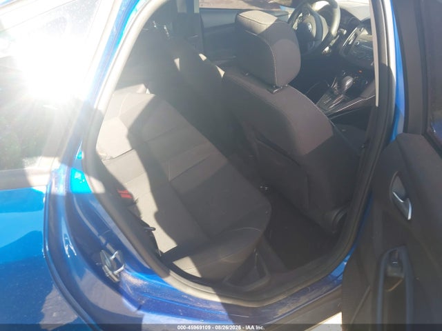 Ford FOCUS SE 2018 1FADP3F26JL329069 Image 8