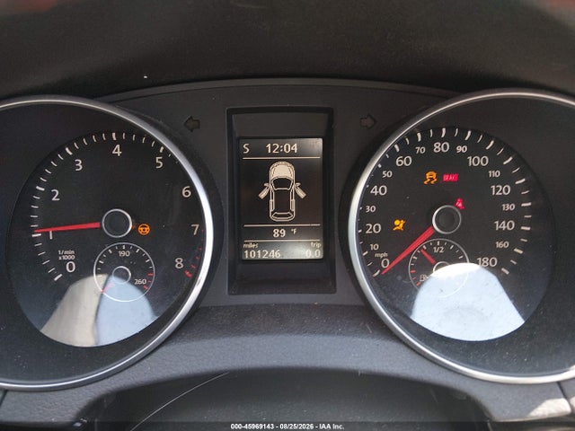 2010 Volkswagen Gti 2-door მანქანა იყიდება აუქციონზე, vin: WVWEV7AJ7AW182611, აუქციონის ნომერი: 45969143