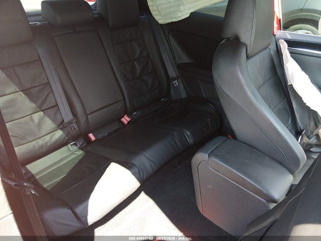 2010 Volkswagen Gti 2-door მანქანა იყიდება აუქციონზე, vin: WVWEV7AJ7AW182611, აუქციონის ნომერი: 45969143