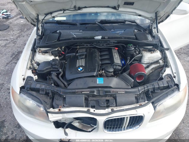 2011 Bmw 128i მანქანა იყიდება აუქციონზე, vin: WBAUP9C55BVL89522, აუქციონის ნომერი: 45969153