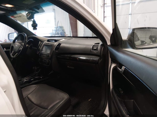 45969196 :رقم المزاد ، 5XYKWDA77EG530638 vin ، 2014 Kia Sorento Limited V6 مزاد بيع