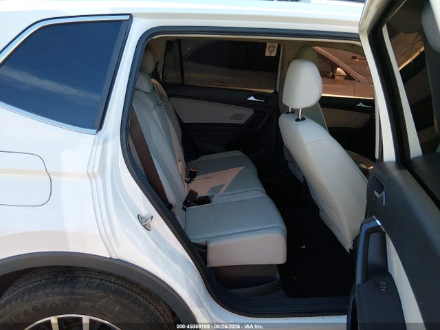Aukcja sprzedaży 2021 Volkswagen Tiguan 2.0t Se/2.0t Se R-line Black/2.0t Sel, vin: 3VV2B7AX3MM110424, numer aukcji: 45969199
