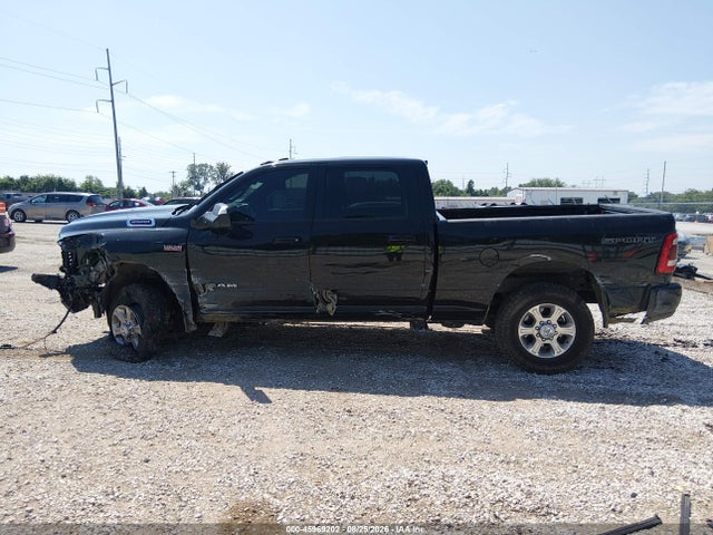 45969202 :رقم المزاد ، 3C6UR5DJ0MG697637 vin ، 2021 Ram 2500 Big Horn  4x4 6'4 Box مزاد بيع
