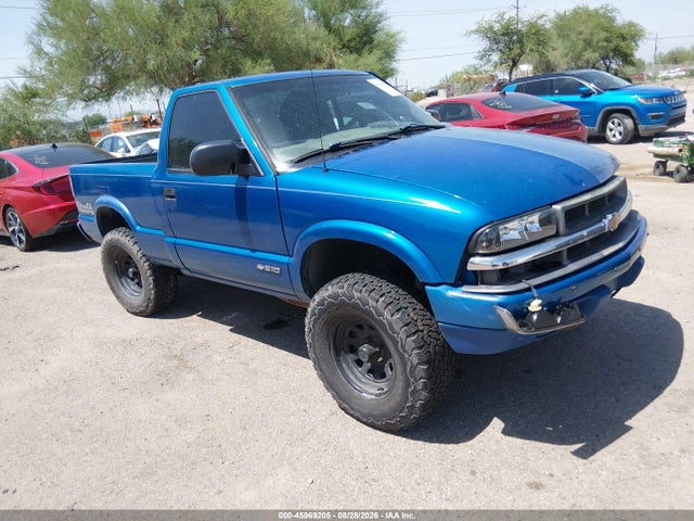 2000 Chevrolet S-10 Ls მანქანა იყიდება აუქციონზე, vin: 1GCDT14W6YK245012, აუქციონის ნომერი: 45969205