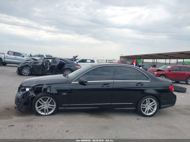 45969259 :رقم المزاد ، WDDGF4HB0CR224384 vin ، 2012 Mercedes-benz C 250 Sport مزاد بيع