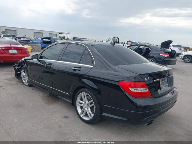 45969259 :رقم المزاد ، WDDGF4HB0CR224384 vin ، 2012 Mercedes-benz C 250 Sport مزاد بيع