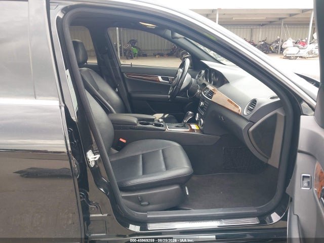 45969259 :رقم المزاد ، WDDGF4HB0CR224384 vin ، 2012 Mercedes-benz C 250 Sport مزاد بيع