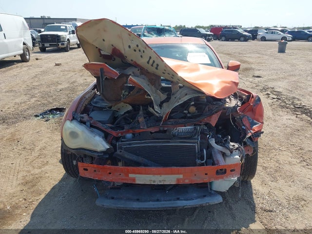 45969290 :رقم المزاد ، JF1ZNAA19D2720158 vin ، 2013 Scion Fr-s مزاد بيع