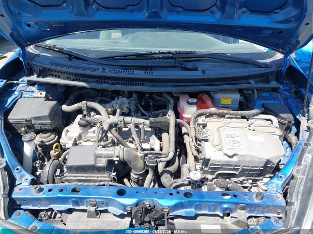 JTDKDTB33J1599431 Toyota Prius C One