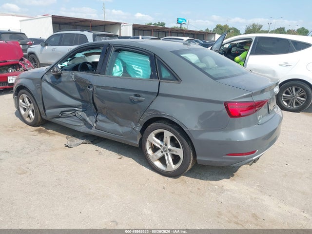 Aukcja sprzedaży 2018 Audi A3 2.0t Premium/2.0t Tech Premium, vin: WAUAUGFF9J1058467, numer aukcji: 45969323