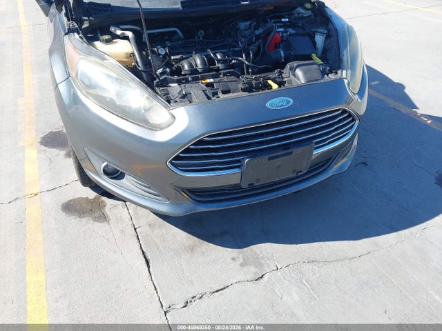 3FADP4BJ9FM159055 Ford FIESTA SE