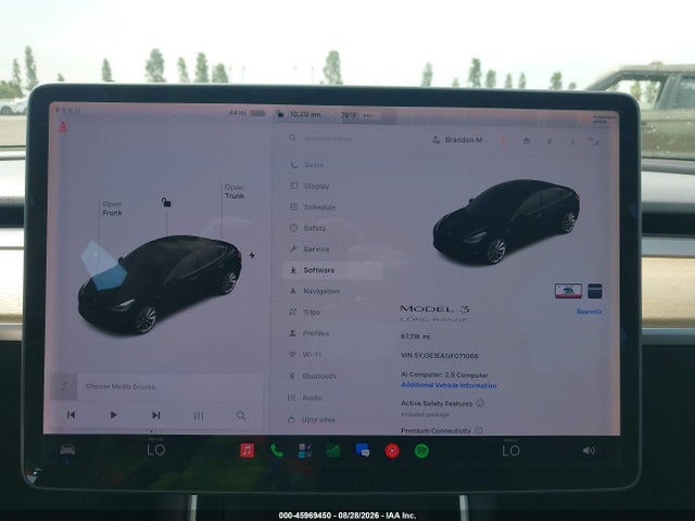 2018 Tesla Model 3 Long Range/mid Range მანქანა იყიდება აუქციონზე, vin: 5YJ3E1EA1JF071068, აუქციონის ნომერი: 45969450