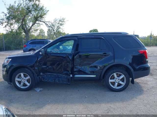 Auction sale of the 2017 Ford Explorer Xlt, vin: 1FM5K8D84HGD47814, lot number: 45969458
