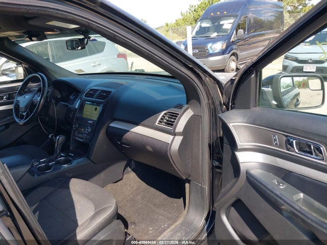 Auction sale of the 2017 Ford Explorer Xlt, vin: 1FM5K8D84HGD47814, lot number: 45969458