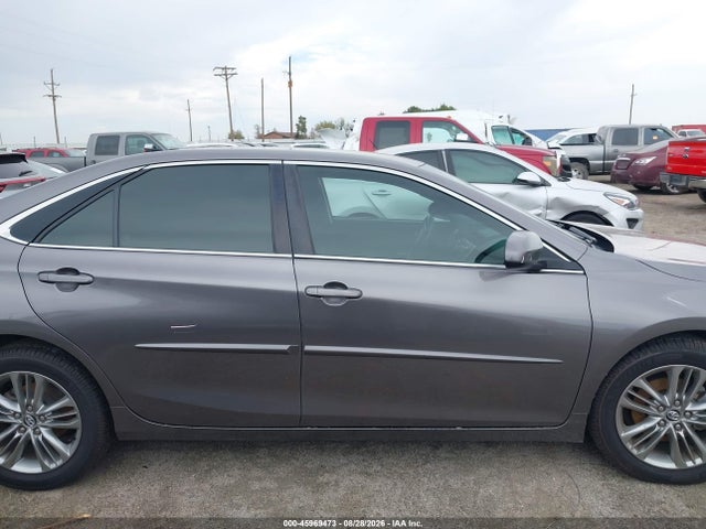 45969473 :رقم المزاد ، 4T1BF1FK0HU726866 vin ، 2017 Toyota Camry Se مزاد بيع