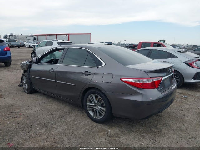 45969473 :رقم المزاد ، 4T1BF1FK0HU726866 vin ، 2017 Toyota Camry Se مزاد بيع