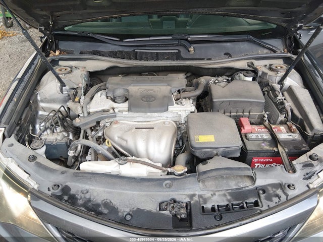 45969504 :رقم المزاد ، 4T1BF1FK6EU302376 vin ، 2014 Toyota Camry Se مزاد بيع