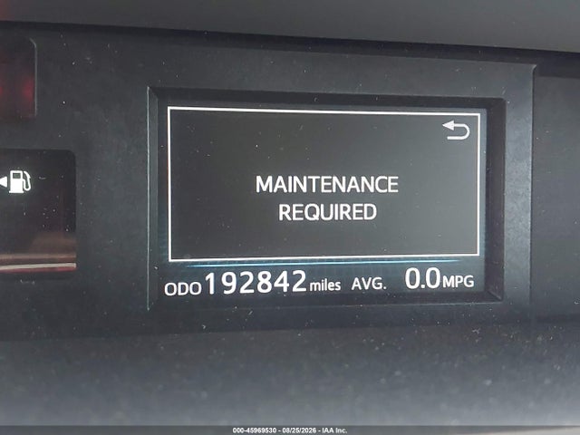 JTDZN3EU2FJ020145 Toyota Prius V Five