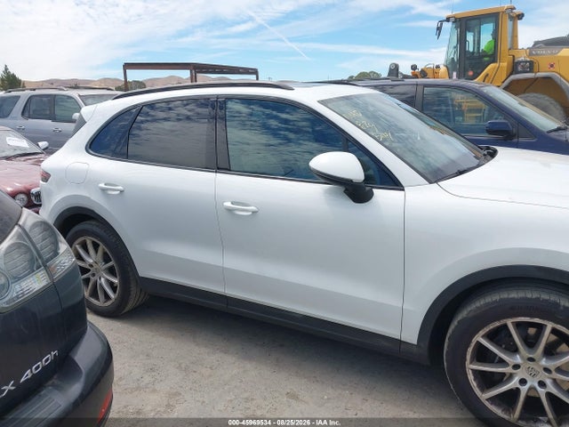 WP1AA2AYXLDA08961 Porsche Cayenne