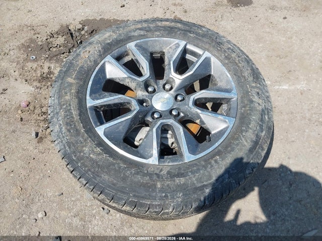 Продажа на аукционе авто 2020 Chevrolet Silverado 1500 2wd  Standard Bed Lt, vin: 3GCUWCED8LG122571, номер лота: 45969571