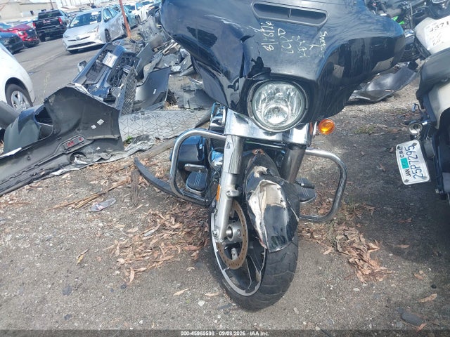Harley-Davidson FLHX 2021 1HD1KBC23MB639425 Image 5