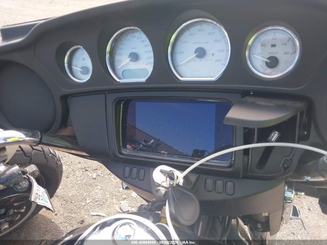 Harley-Davidson FLHX 2021 1HD1KBC23MB639425 Image 7