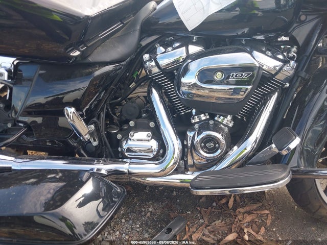 Harley-Davidson FLHX 2021 1HD1KBC23MB639425 Image 8