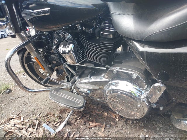 Harley-Davidson FLHX 2021 1HD1KBC23MB639425 Image 9
