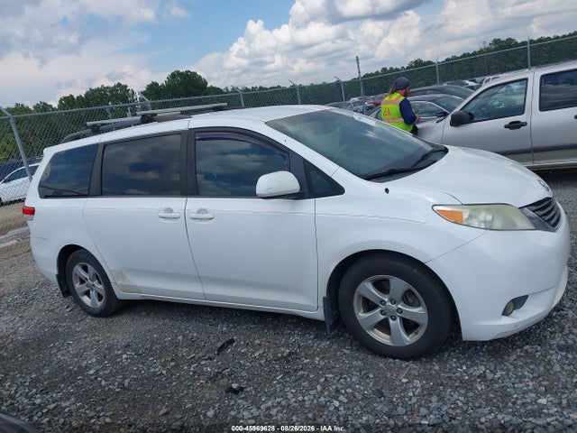 Aukcja sprzedaży 2014 Toyota Sienna Le V6 8 Passenger, vin: 5TDKK3DC5ES468108, numer aukcji: 45969628