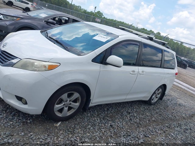 Aukcja sprzedaży 2014 Toyota Sienna Le V6 8 Passenger, vin: 5TDKK3DC5ES468108, numer aukcji: 45969628