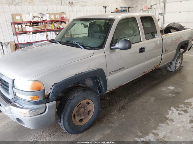 45969630 :رقم المزاد ، 1GTHK29U14E218973 vin ، 2004 Gmc Sierra K2500 Heavy Duty مزاد بيع
