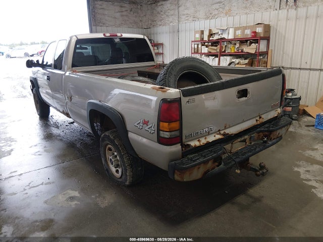 45969630 :رقم المزاد ، 1GTHK29U14E218973 vin ، 2004 Gmc Sierra K2500 Heavy Duty مزاد بيع
