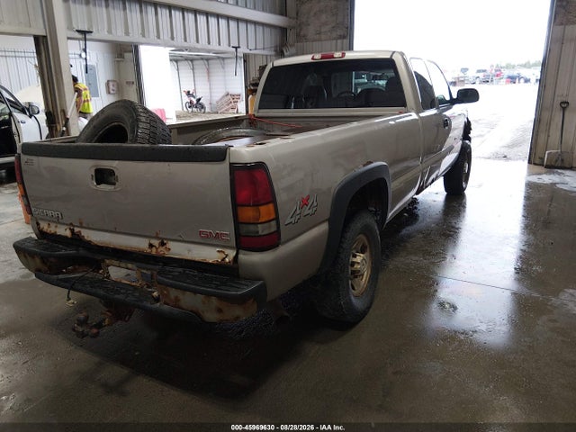 45969630 :رقم المزاد ، 1GTHK29U14E218973 vin ، 2004 Gmc Sierra K2500 Heavy Duty مزاد بيع