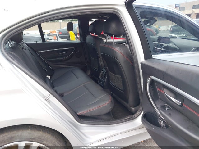 45969638 :رقم المزاد ، WBA8B9G3XHNU53491 vin ، 2017 Bmw 3 Series 330i مزاد بيع