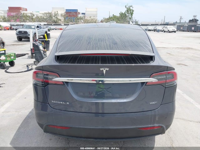 Продажа на аукционе авто 2018 Tesla Model X 100d/75d/p100d, vin: 5YJXCBE25JF115708, номер лота: 45969641