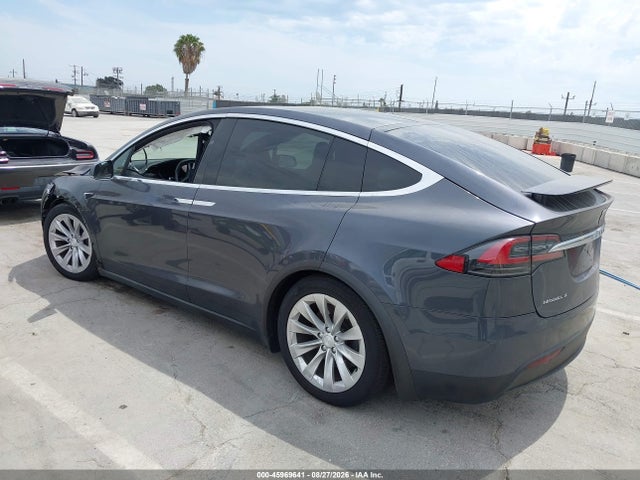 Продажа на аукционе авто 2018 Tesla Model X 100d/75d/p100d, vin: 5YJXCBE25JF115708, номер лота: 45969641