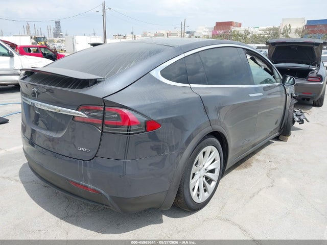 Продажа на аукционе авто 2018 Tesla Model X 100d/75d/p100d, vin: 5YJXCBE25JF115708, номер лота: 45969641