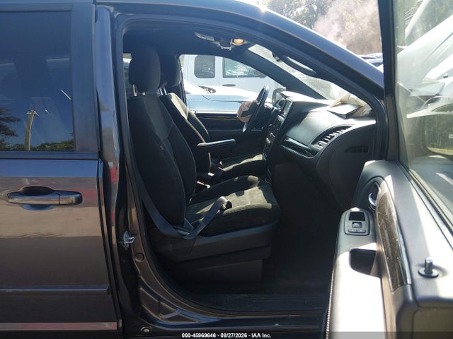 45969646 :رقم المزاد ، 2C4RDGBG0GR401000 vin ، 2016 Dodge Grand Caravan Se Plus مزاد بيع