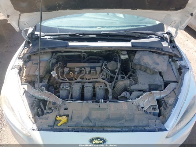 Ford FOCUS SE 2017 1FADP3F24HL314676 Image 10