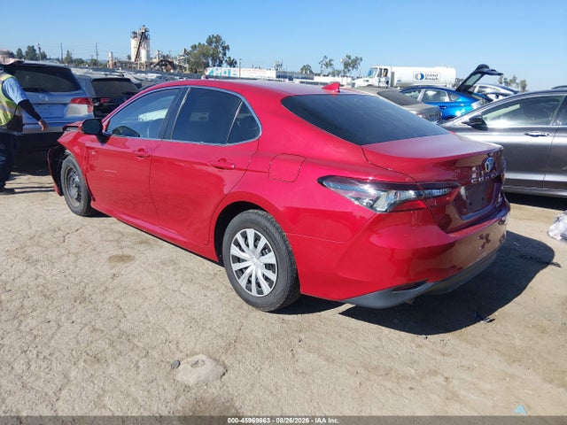 4T1C31AK4RU069463 Toyota Camry Hybrid Le