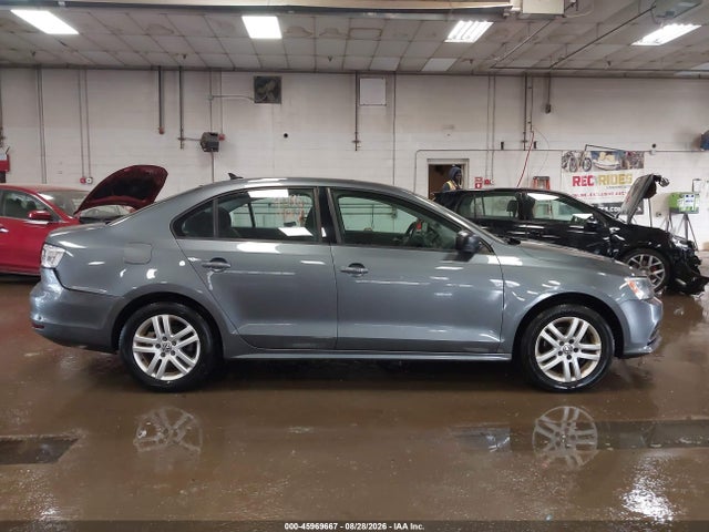Продаж на аукціоні авто 2015 Volkswagen Jetta 2.0l S, vin: 3VW2K7AJ2FM214350, номер лоту: 45969667