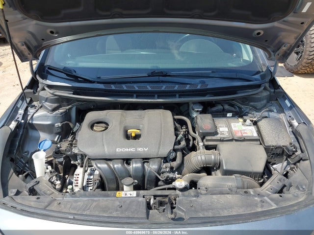 2017 Kia Forte S მანქანა იყიდება აუქციონზე, vin: 3KPFL4A76HE089838, აუქციონის ნომერი: 45969670